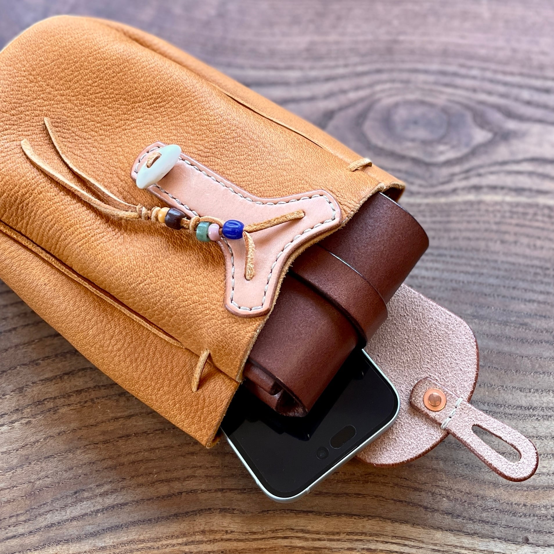 数量限定】鹿革ベルトポーチ 刻印サービス付［スモーク］Deerskin Belt