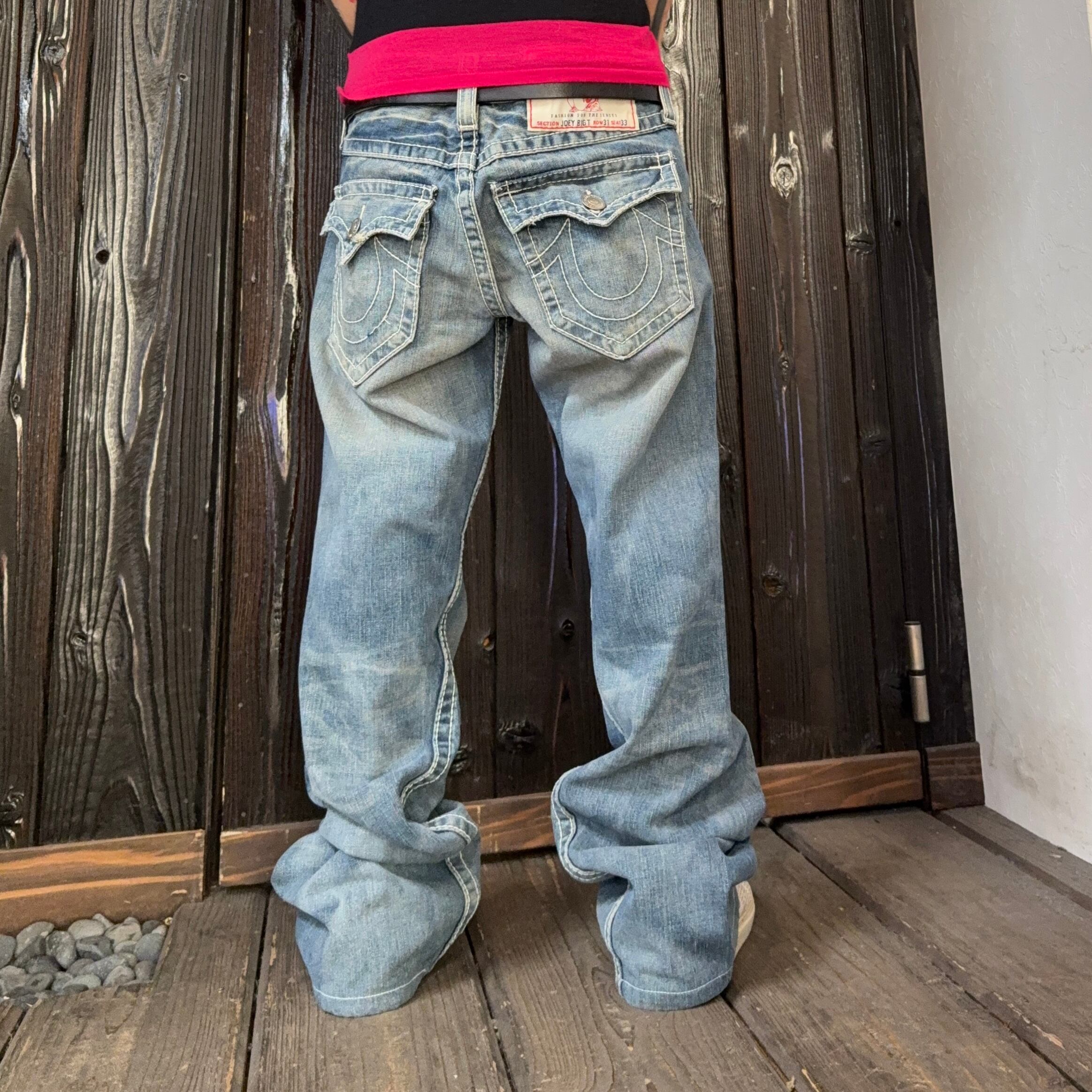 00s TRUE RELIGION JOEY BIG T STITCH FLARE DENIM | GALAXIES