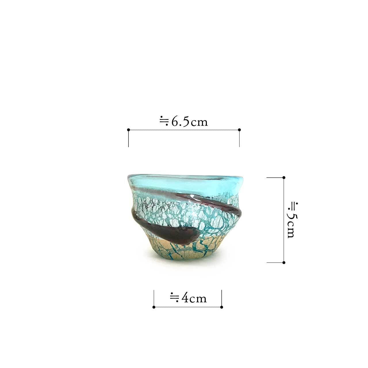 琉球ガラス　ガラス製渦巻き模様足付きボウル 宙吹きガラス工房虹】土紋ぐいのみ 水色 [琉球ガラス] | 【琉球ガラス