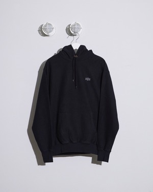 plain hoodie / black