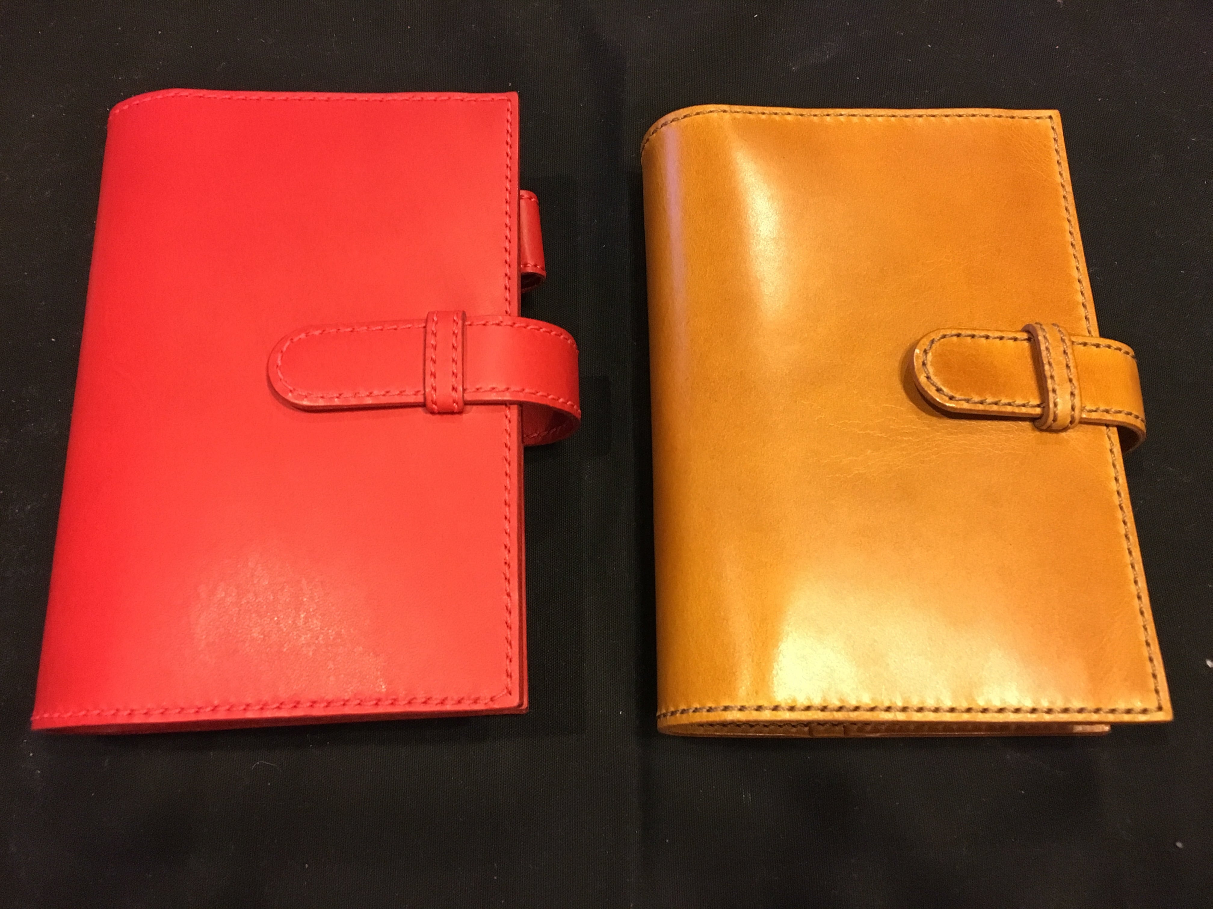 システム手帳 バイブルサイズ 赤