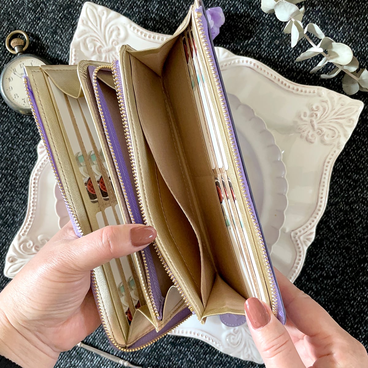 革の菫色チョコ長財布（金の包み紙） | キッサ・ティールームス［KISSA