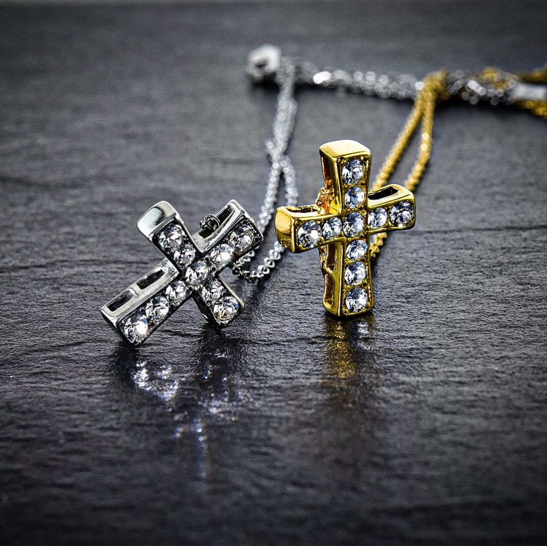 スワロフスキー使用】316L cross necklace | ✯Lucliss Jewelry✯