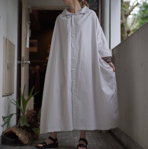Yarmo(ヤーモ) コットン キャンブリック ハイカラー ギャザー ドレス  Rainy Grey