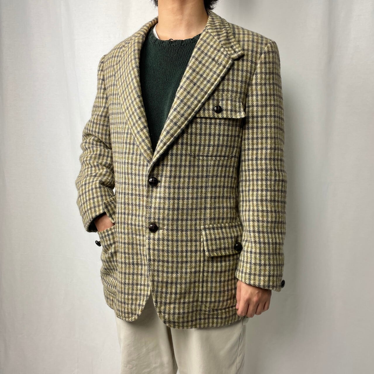 80年代 英国製 Burberrys バーバリー テーラードジャケット SHETLAND TWEED チェック柄 メンズL相当 古着 80s  ヴィンテージ ビンテージ シェットランドツイード ライトブラウン 茶色 ベージュ 【ブルゾン・ジャケット】/マルチカラー【CS2312-AL1】 |  cave 