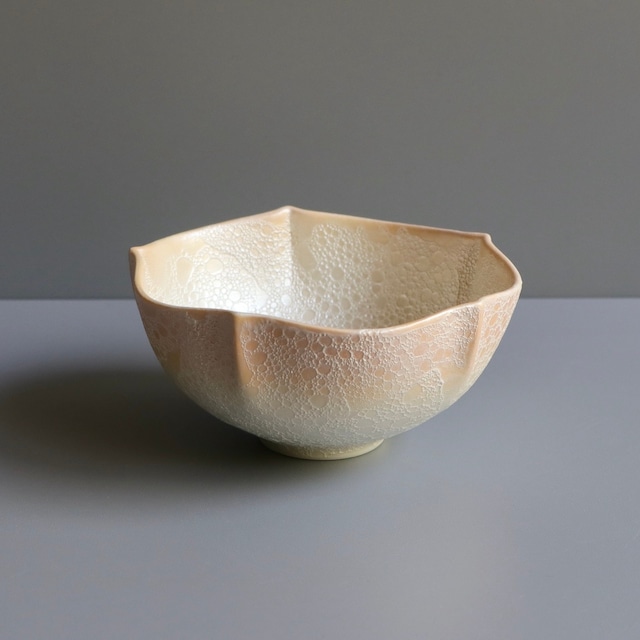 黄泡 桔梗型小鉢  Yellow foam  Bellflower small bowl