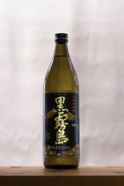 霧島酒造　黒霧島　芋焼酎　900㎖