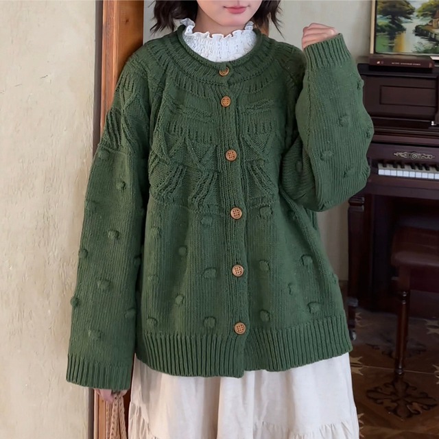 フロントボタンドット柄ニットカーディガン W1600