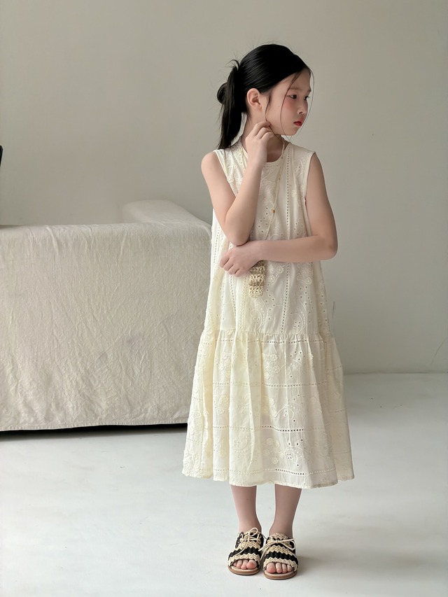 【KID】フラワーアイレット刺繍ノースリーブワンピース - 12