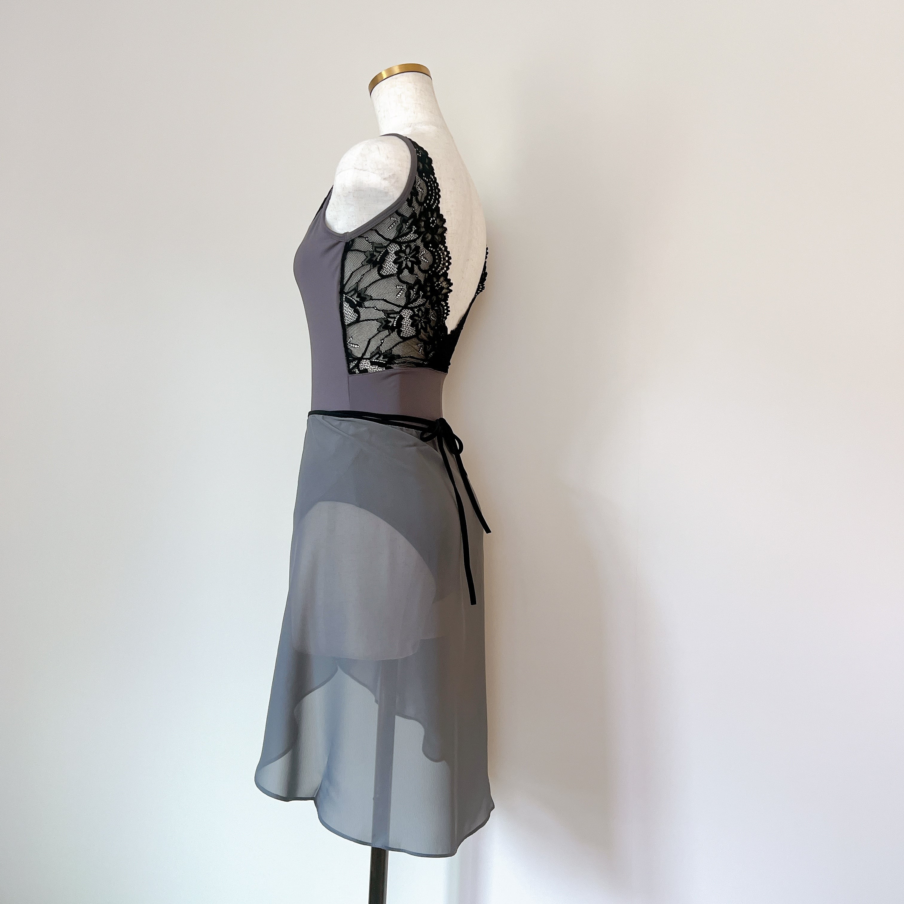 Qran タイトシルエット シルキーシフォン ラップスカート