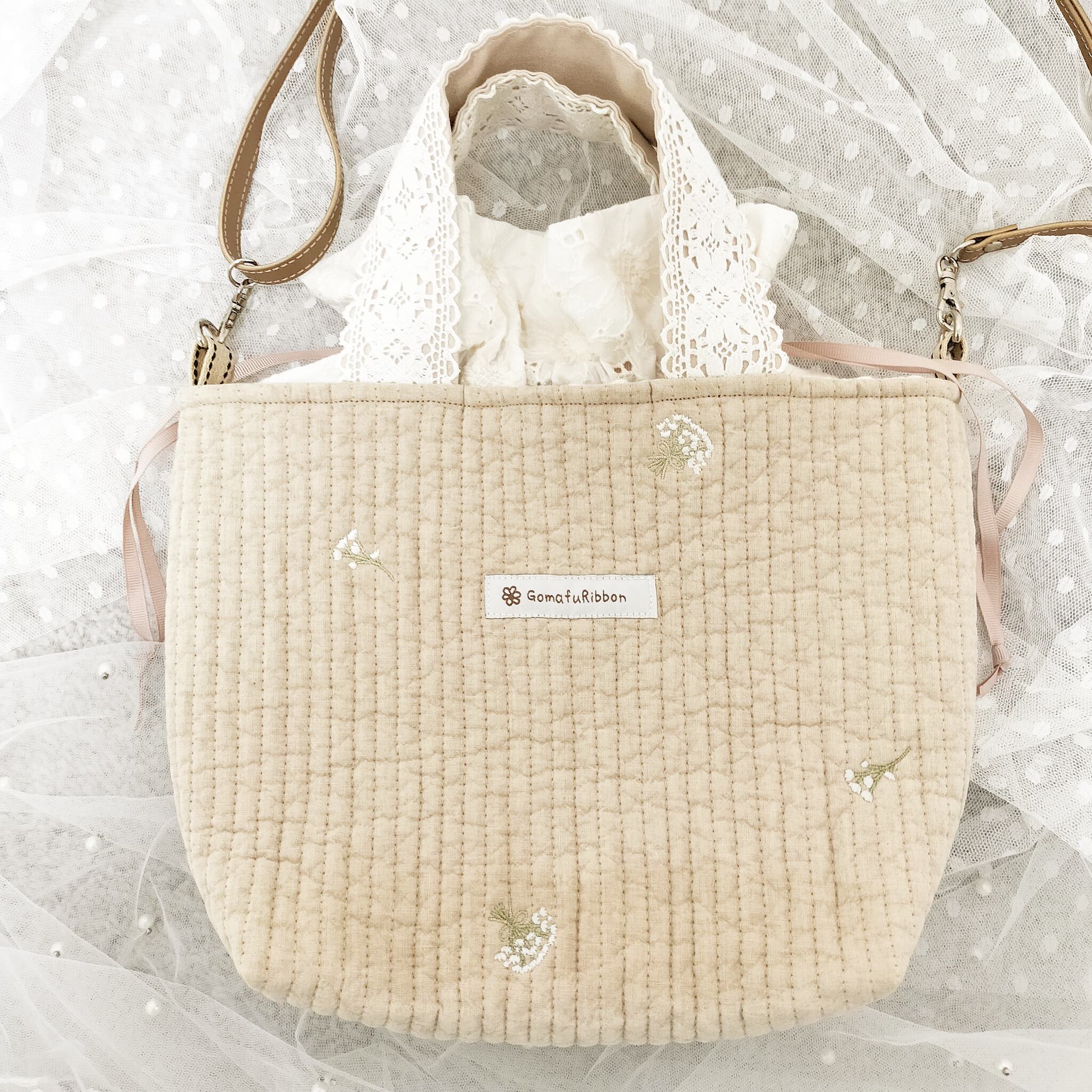 すずらん刺繍ヌビの巾着付きミニトートバッグ ショルダーストラップ付き