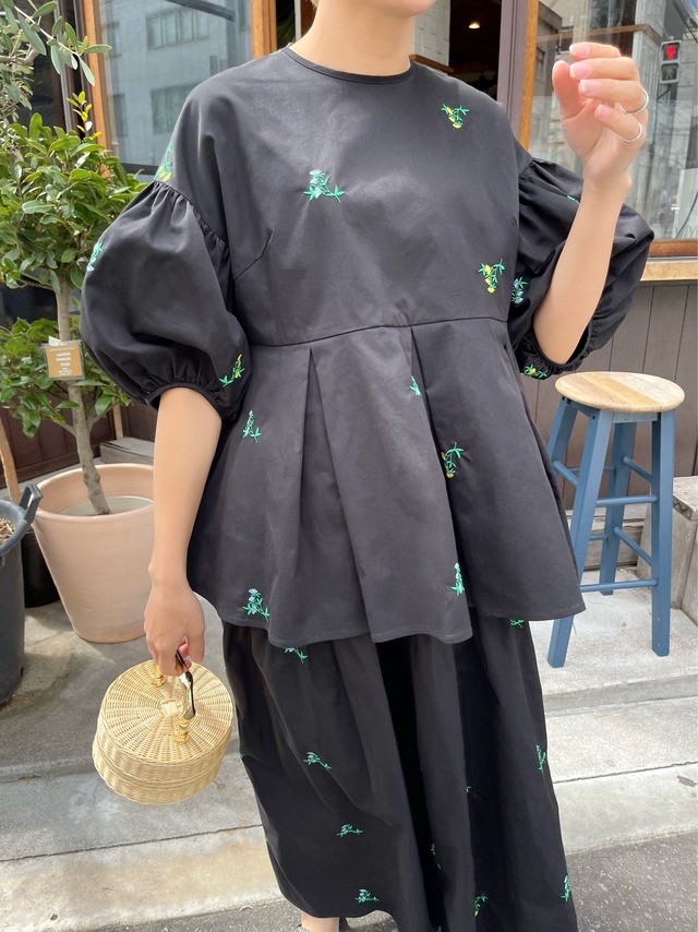 shishu blouse / black (即納)