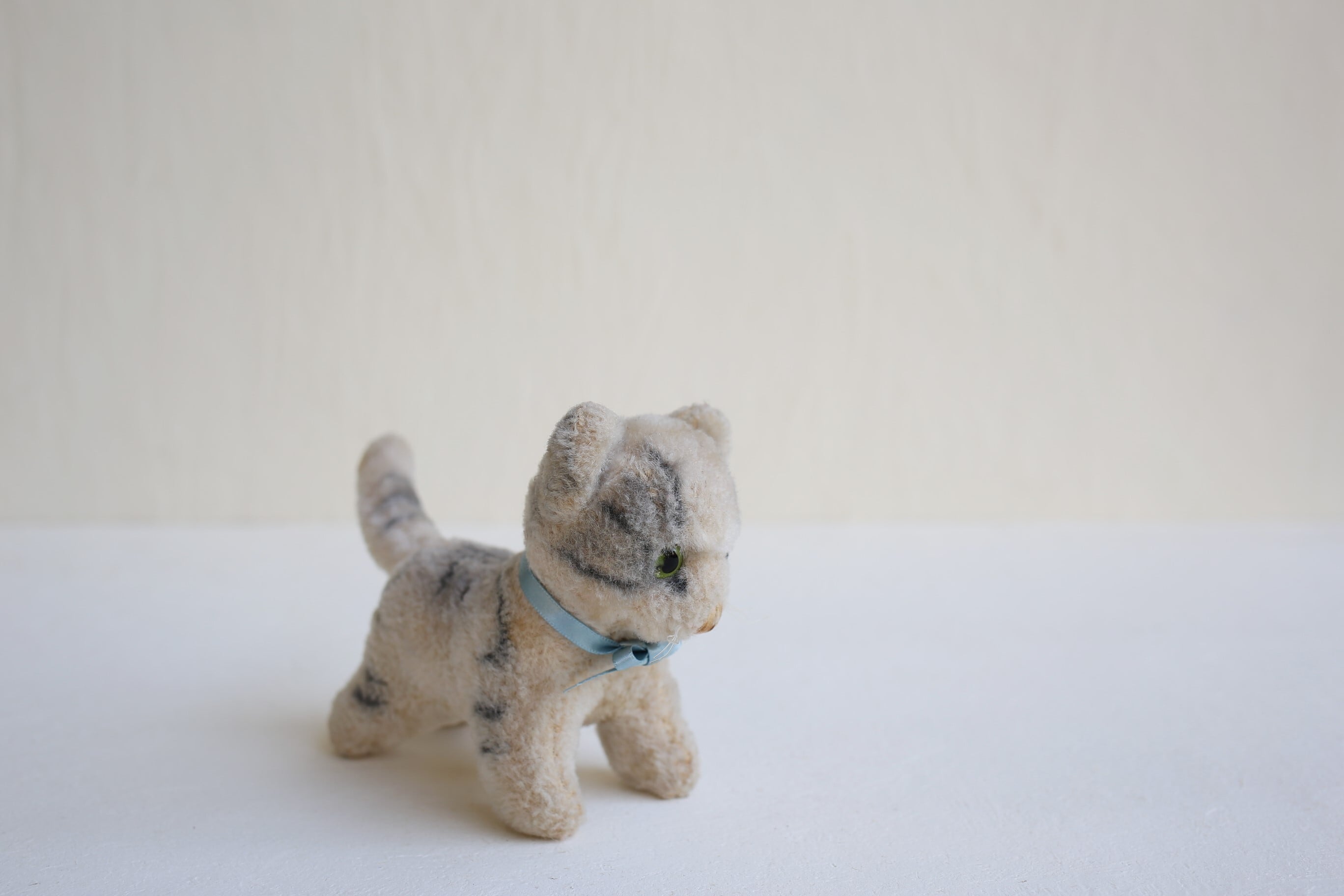 ドイツ アンティーク ヴィンテージ ぬいぐるみ ネコ グレー N-03072