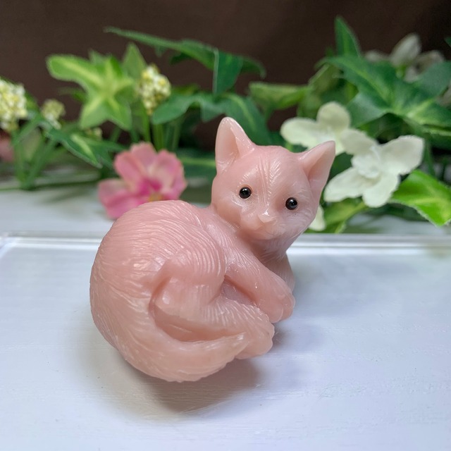 25.ピンクオパール猫・インテリア