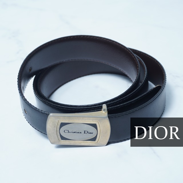 Christian Dior ロゴ バックル ゴールド 高級】クリスチャンディオール ゴールドブランドロゴ ベルト