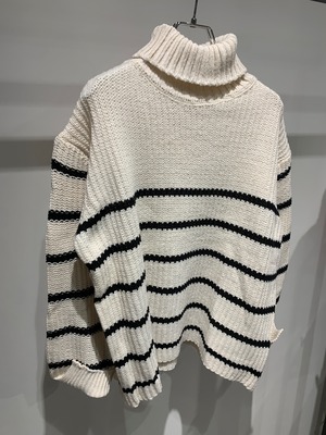 border turtleneck knh