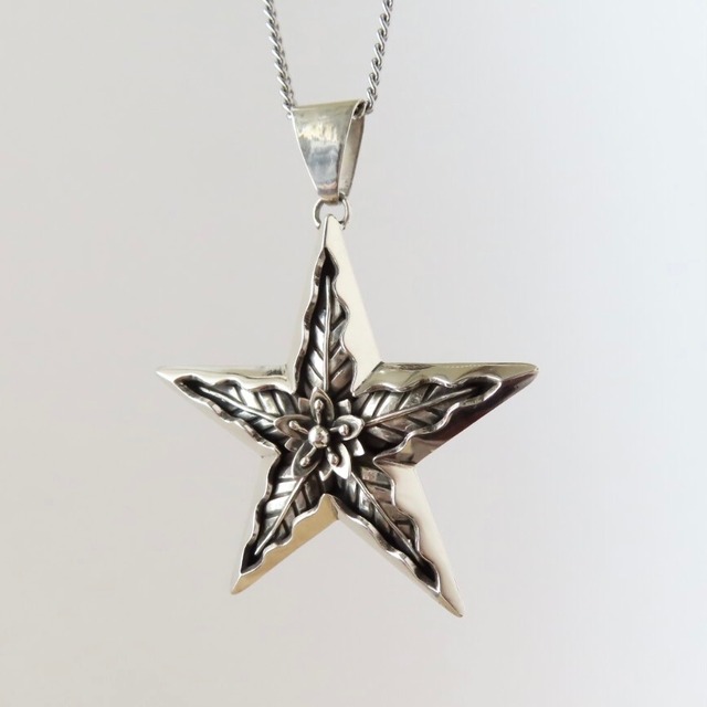 『一点物』”Star in Flower” Pendant