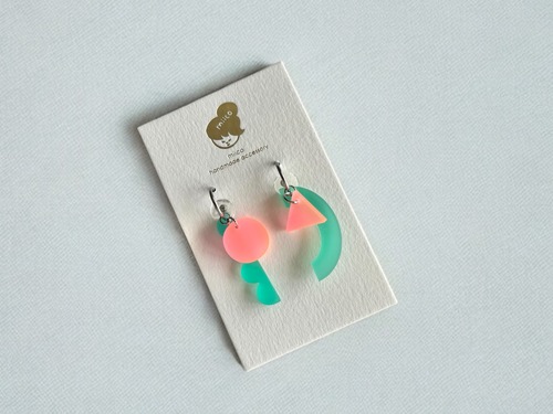 miico ユレルカタチピアス