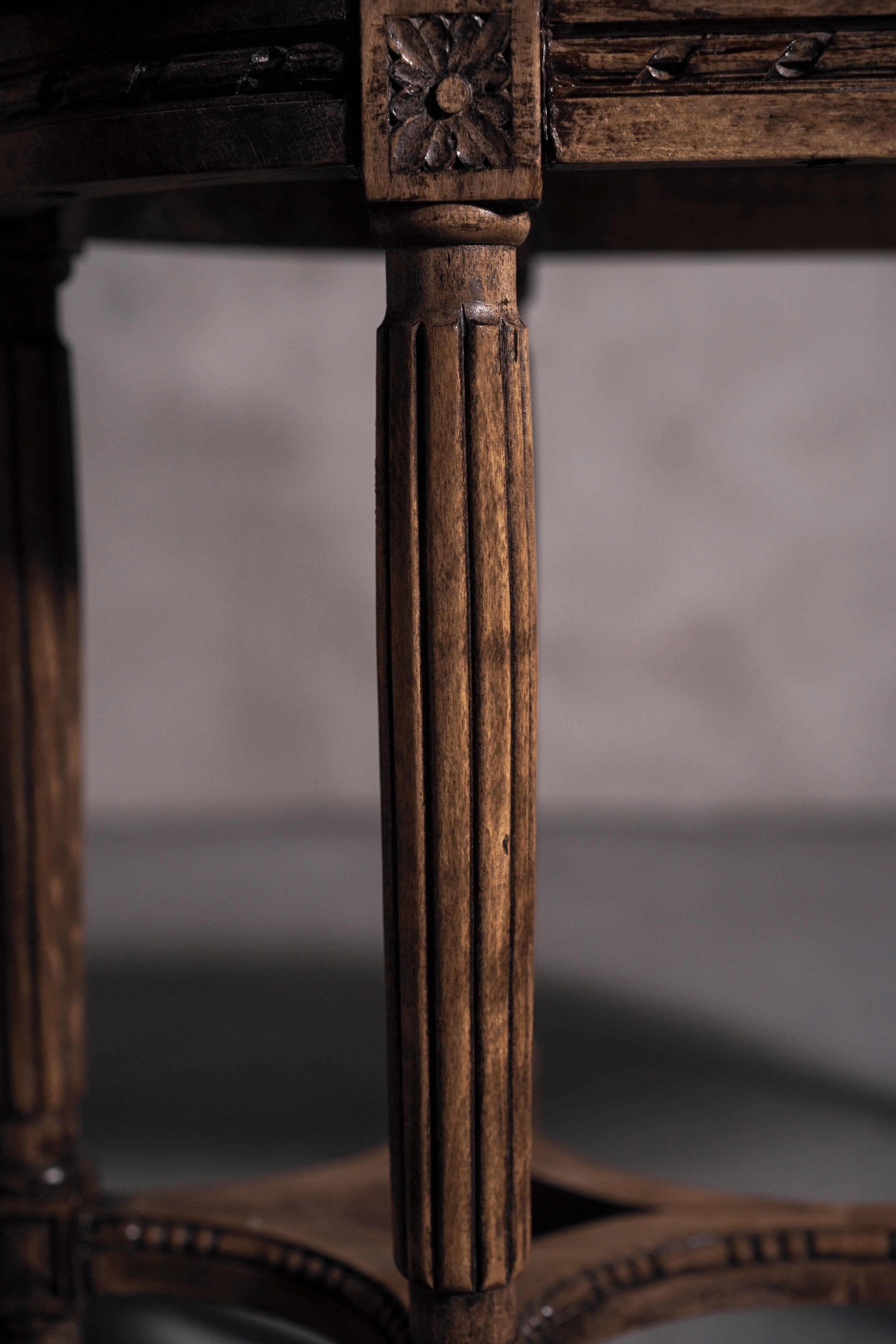 ヴィンテージ　ラタンのベンチ　レトロな雰囲気が逆にモダン　55×118×78cm 884-33-700-2.jpg