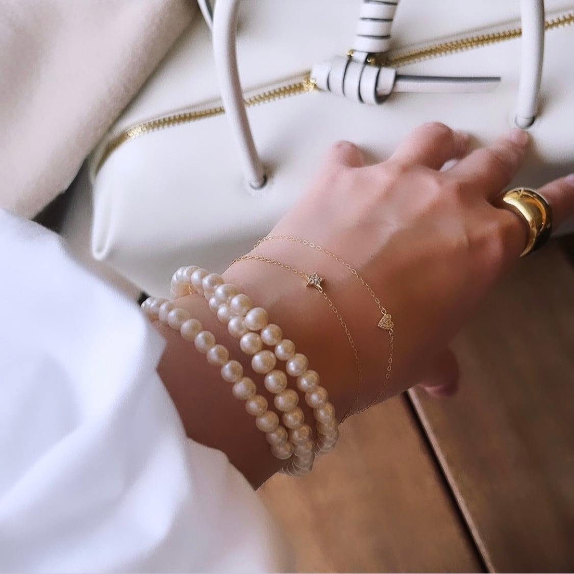 淡水Pearl3連バングル | BIJOUX+RAVI 【ビジュープラスラヴィ
