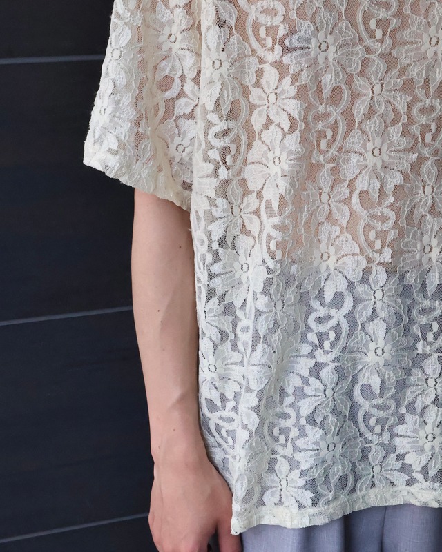 lace box silhouette top