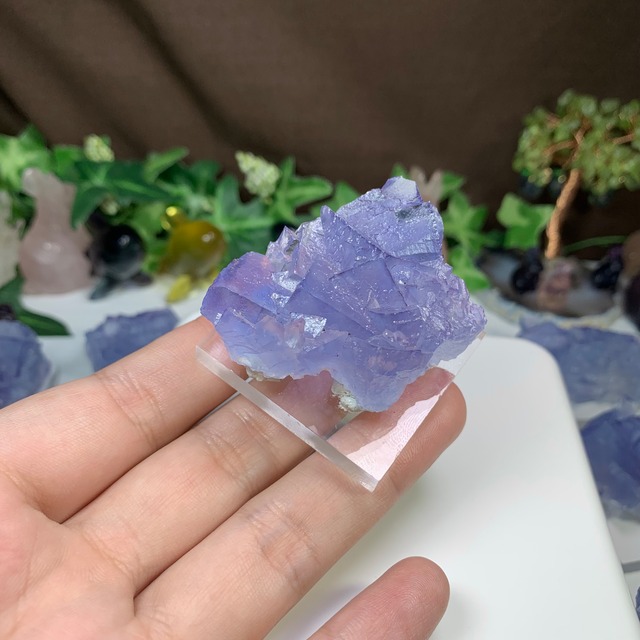 20.幻想的な色合い☆ヤオガンシャン産・ブルーフローライト原石