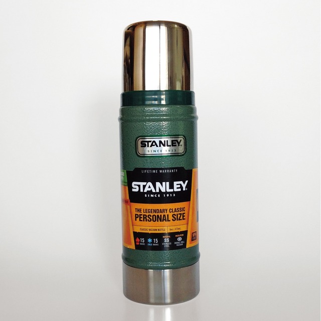 愛用されて半世紀　Stanley Classic Half BOTTLE