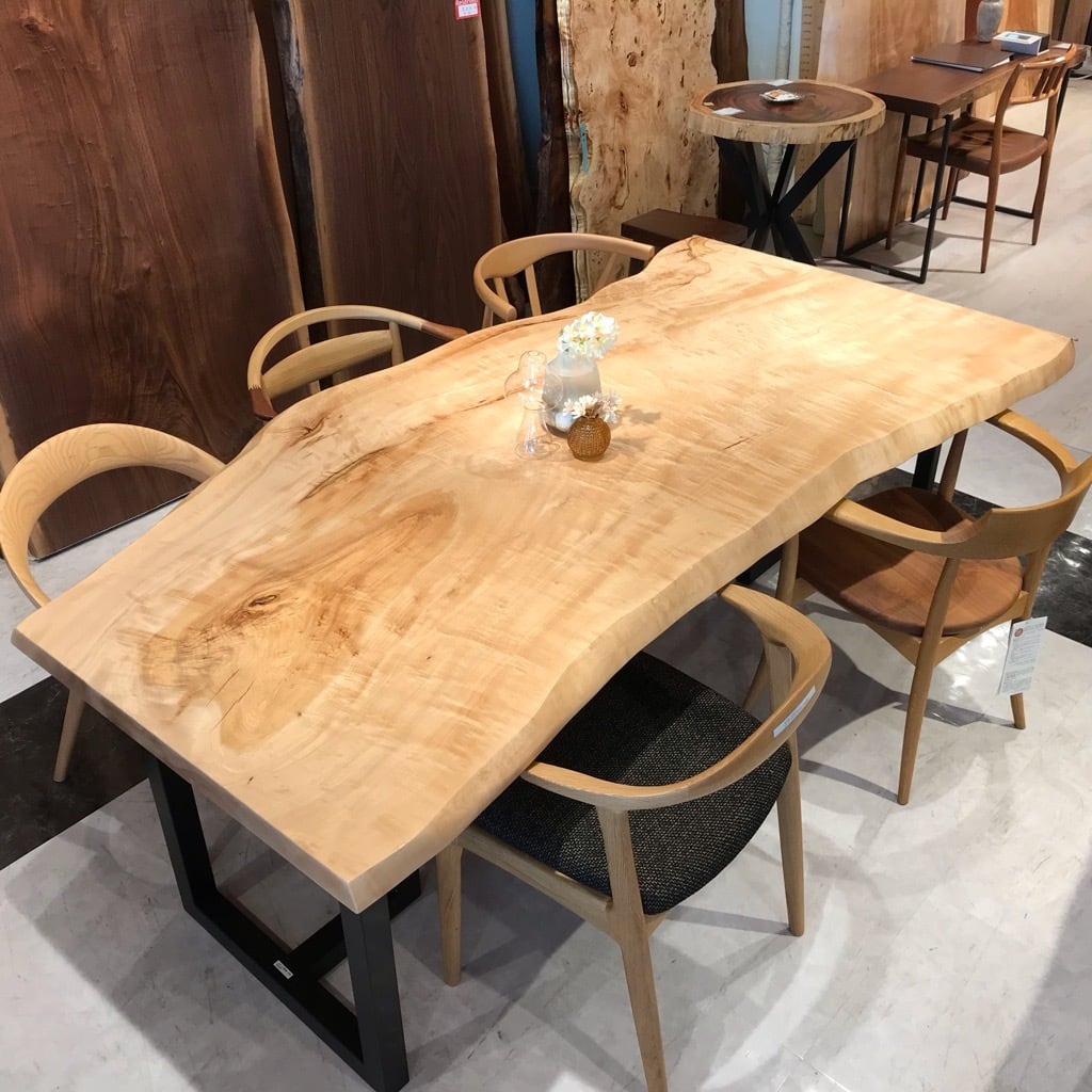 【最終価格！早い者勝ち！】栃　トチ　一枚板テーブル　店舗什器　ディスプレイ 最終価格！早い者勝ち！】栃 トチ 一枚板テーブル 店舗什器 ディスプレイ