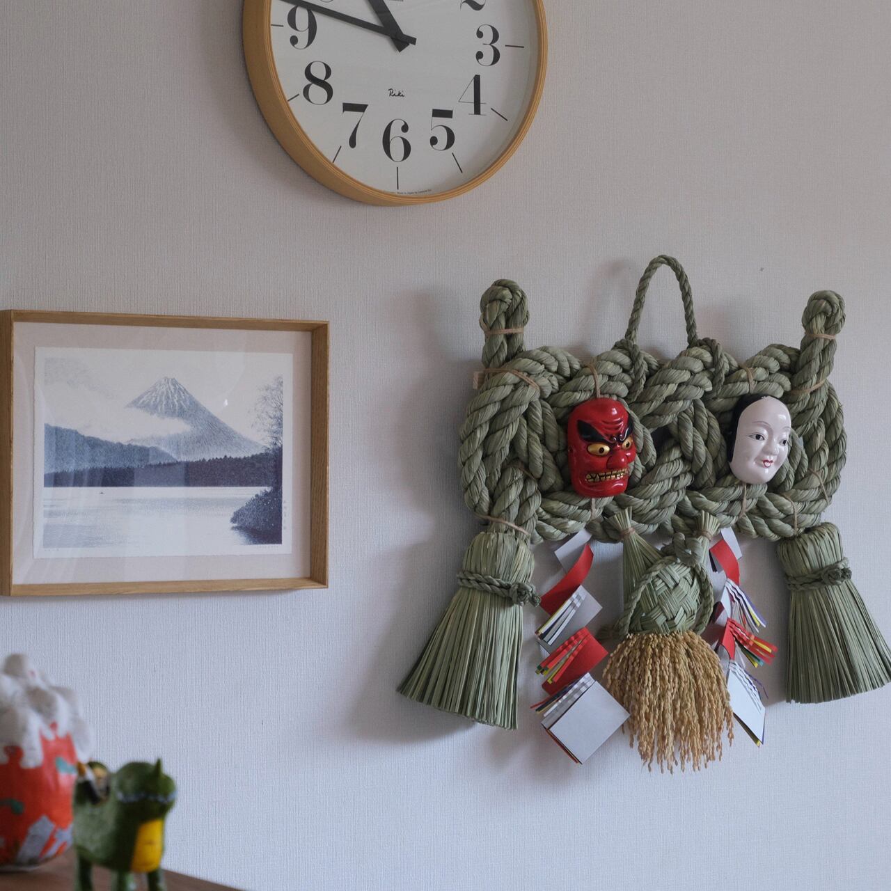 わらの壁掛け | 自宅でテクラ