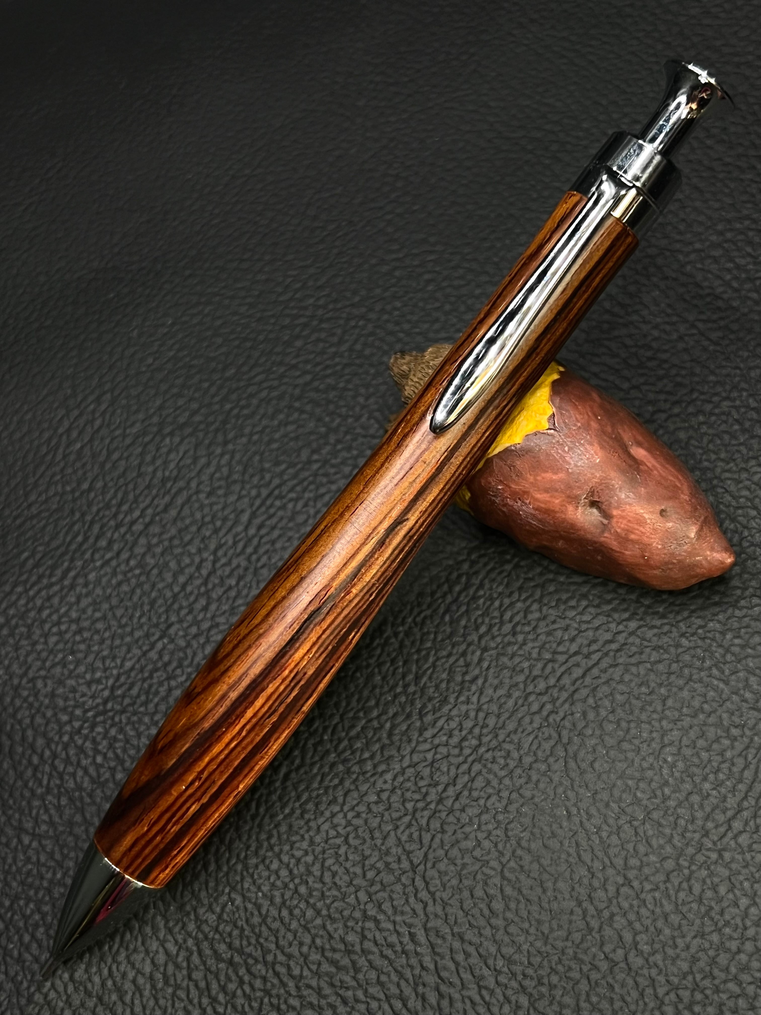 10 デザートアイアンウッド瘤 極上杢 ストレート 小傷アリ | こぶた工房