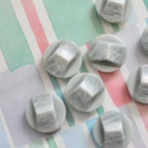 立体ライン×ライトグレーマーブル 18㎜