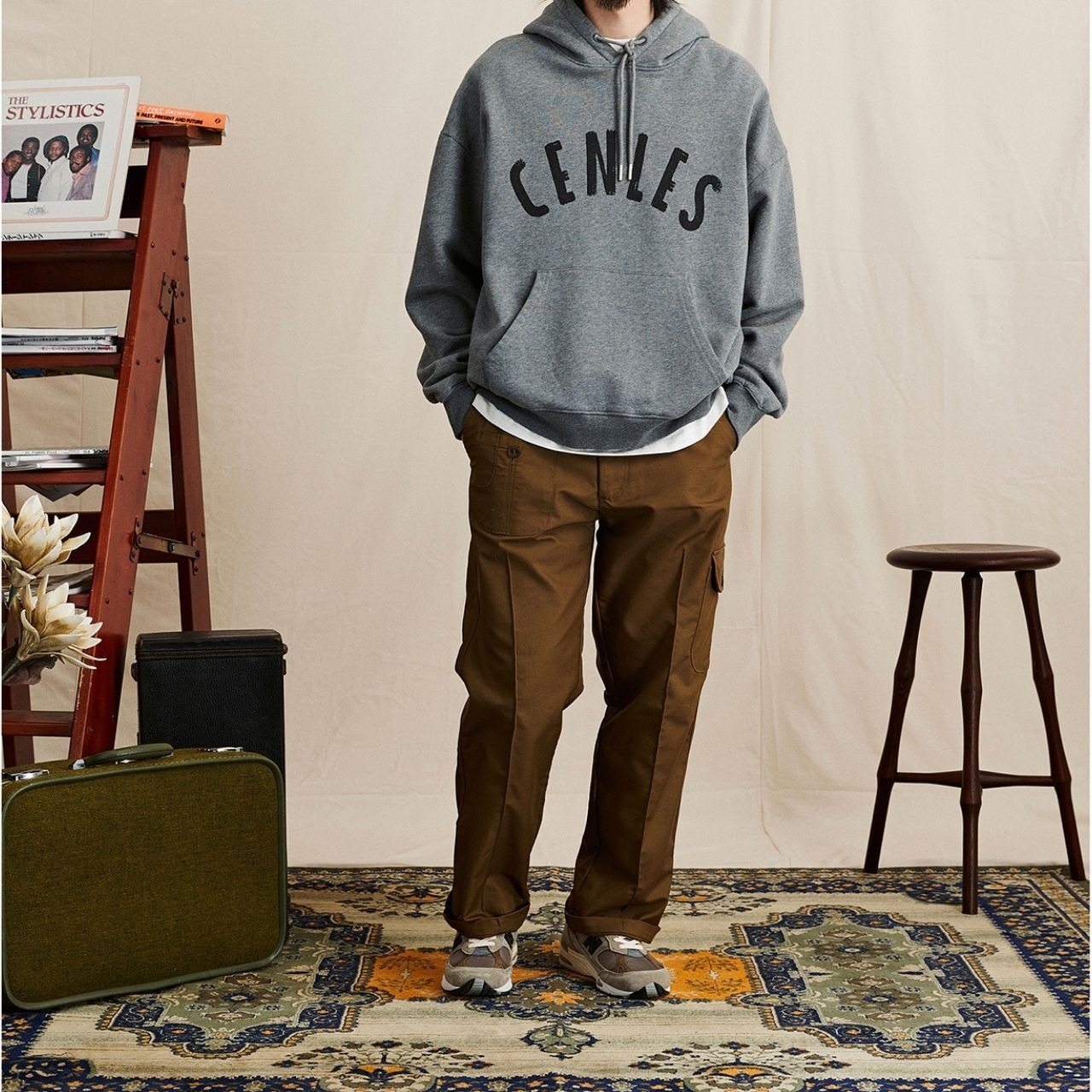 アメリカンスタイルプリントダメージ加工フーディー　1167