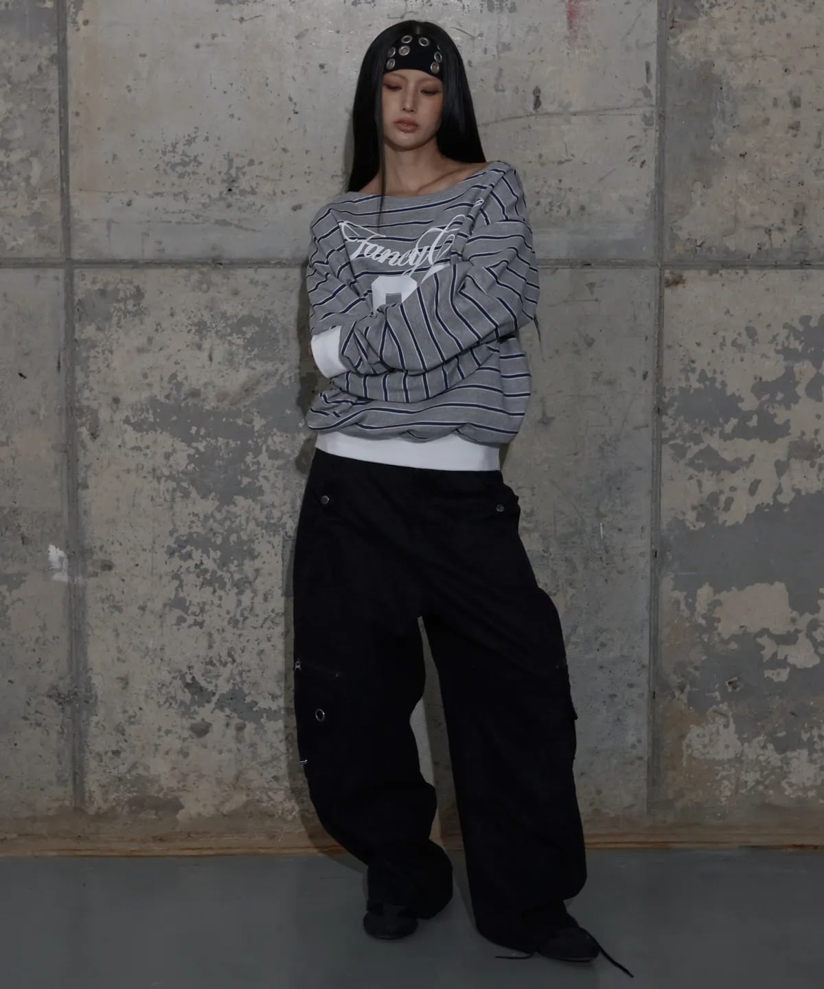☆LE SSERAFIM チェウォン 着用！！【FANCY CLUB】Stripe One Shoulder