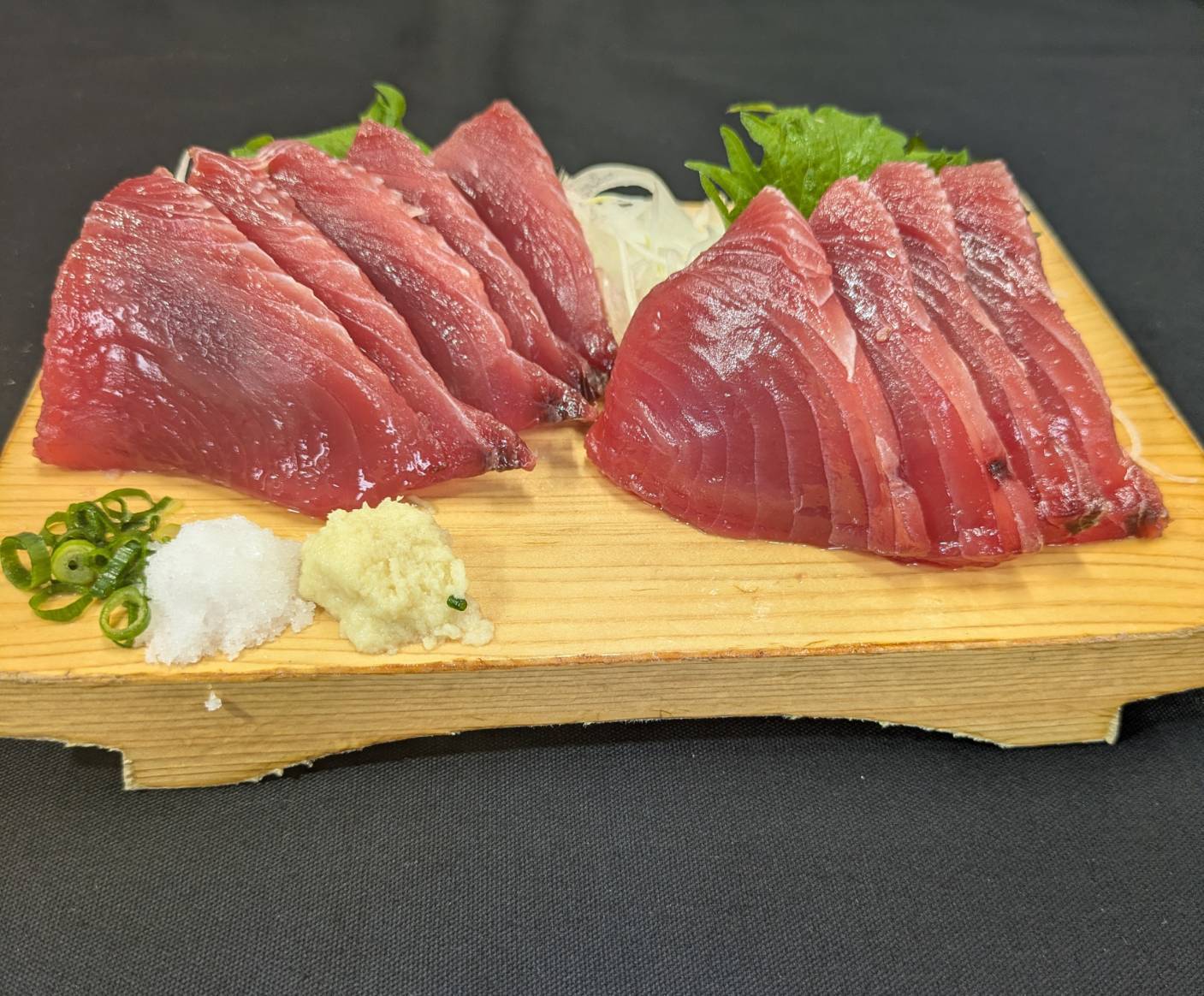 B1カツオ赤身刺身用4ブロック