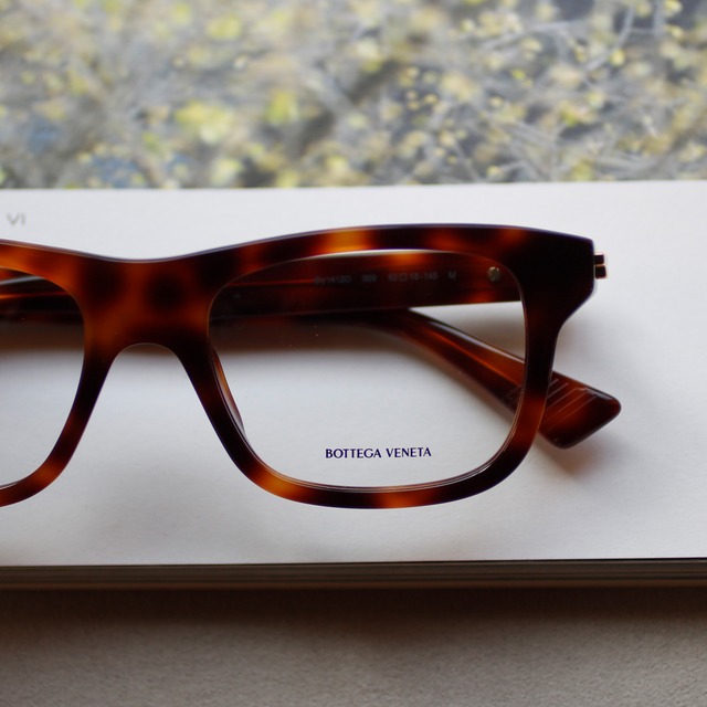 【BOTTEGA VENETA】BV1412O - 009 (MEDIUM)