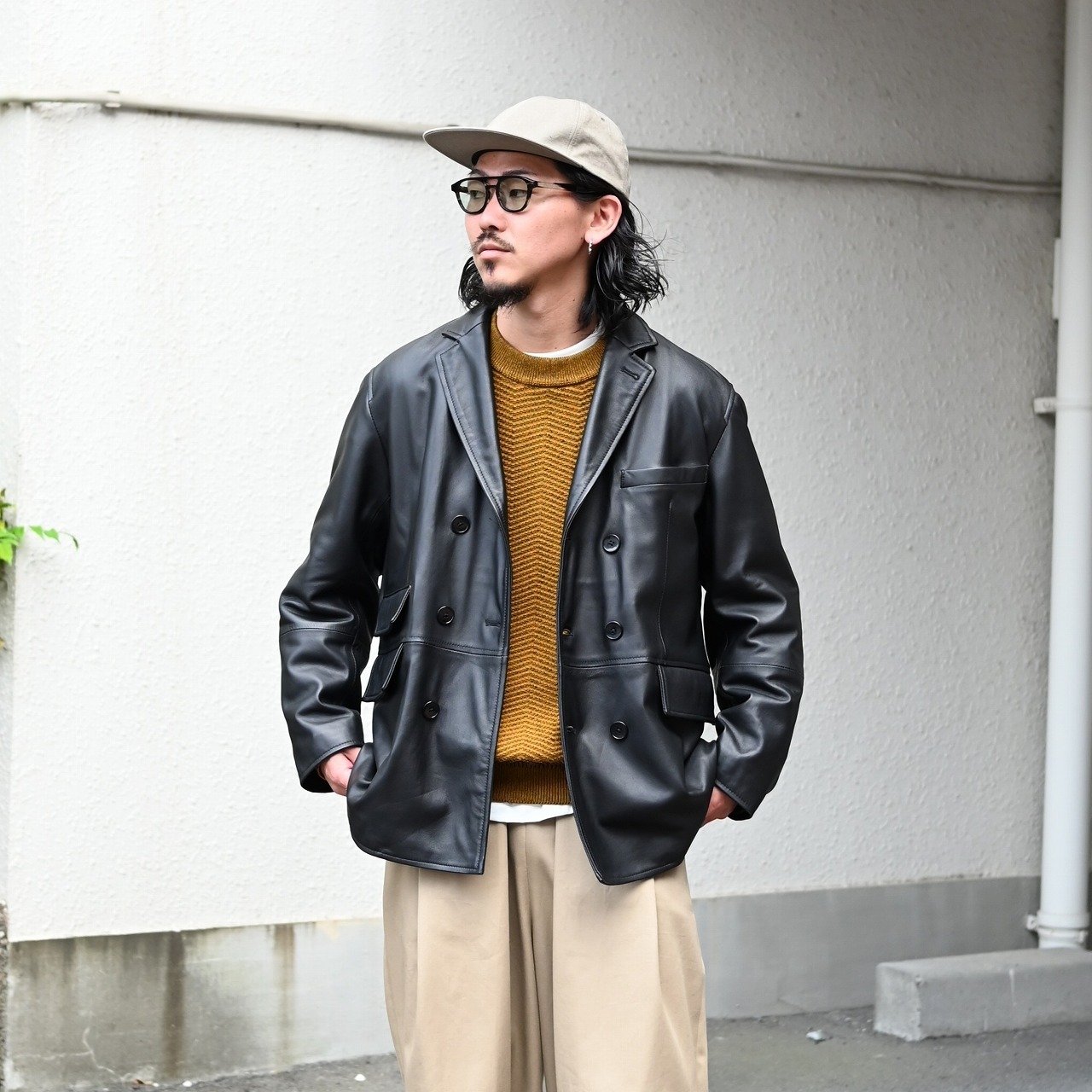 CCU(シーシーユー) レザー、YASHIKI(ヤシキ）ニットコーディネート