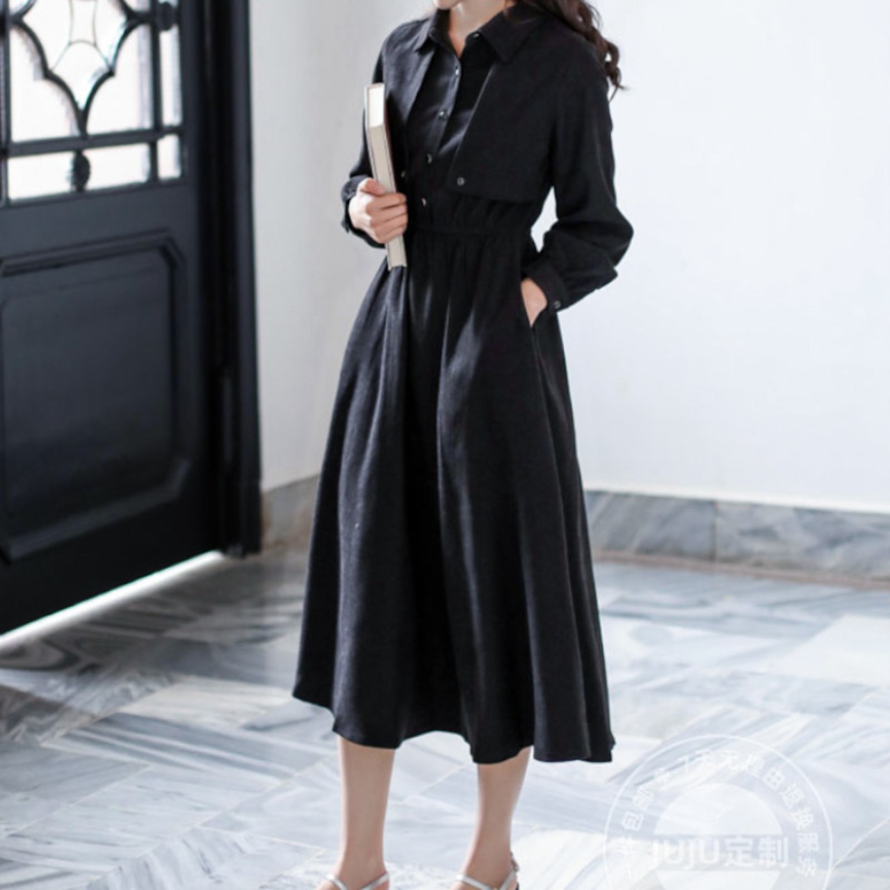 ベルト付きブラックシャツワンピース A00560