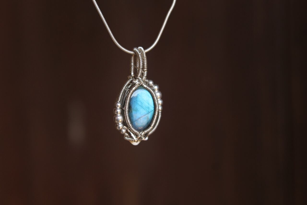 Labradorite silver 925 wire wrapping pendant