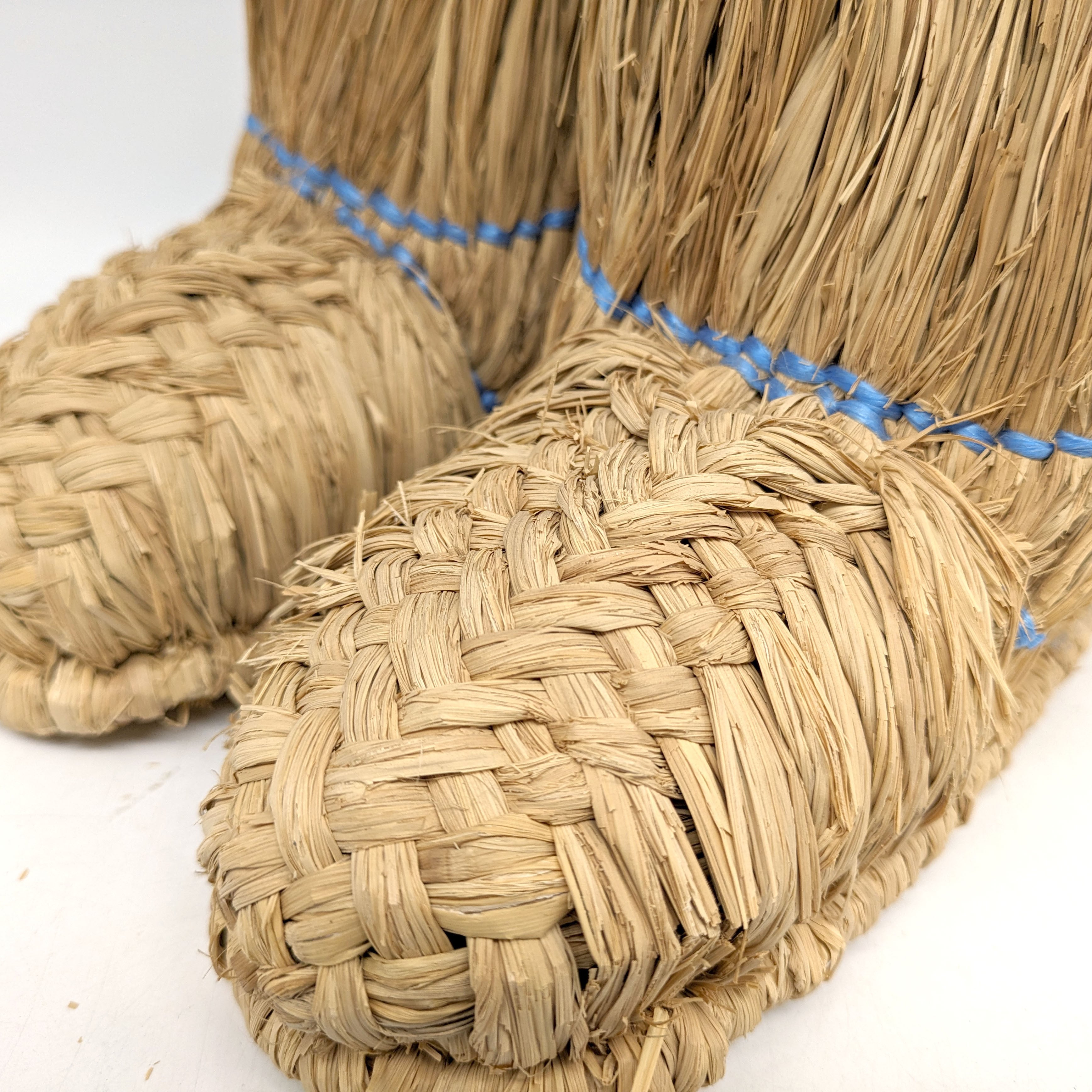 藁靴・わらぐつ・藁沓・雪靴・古民具・インテリア・No.240218-11・梱包