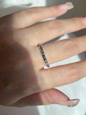 Studs ring