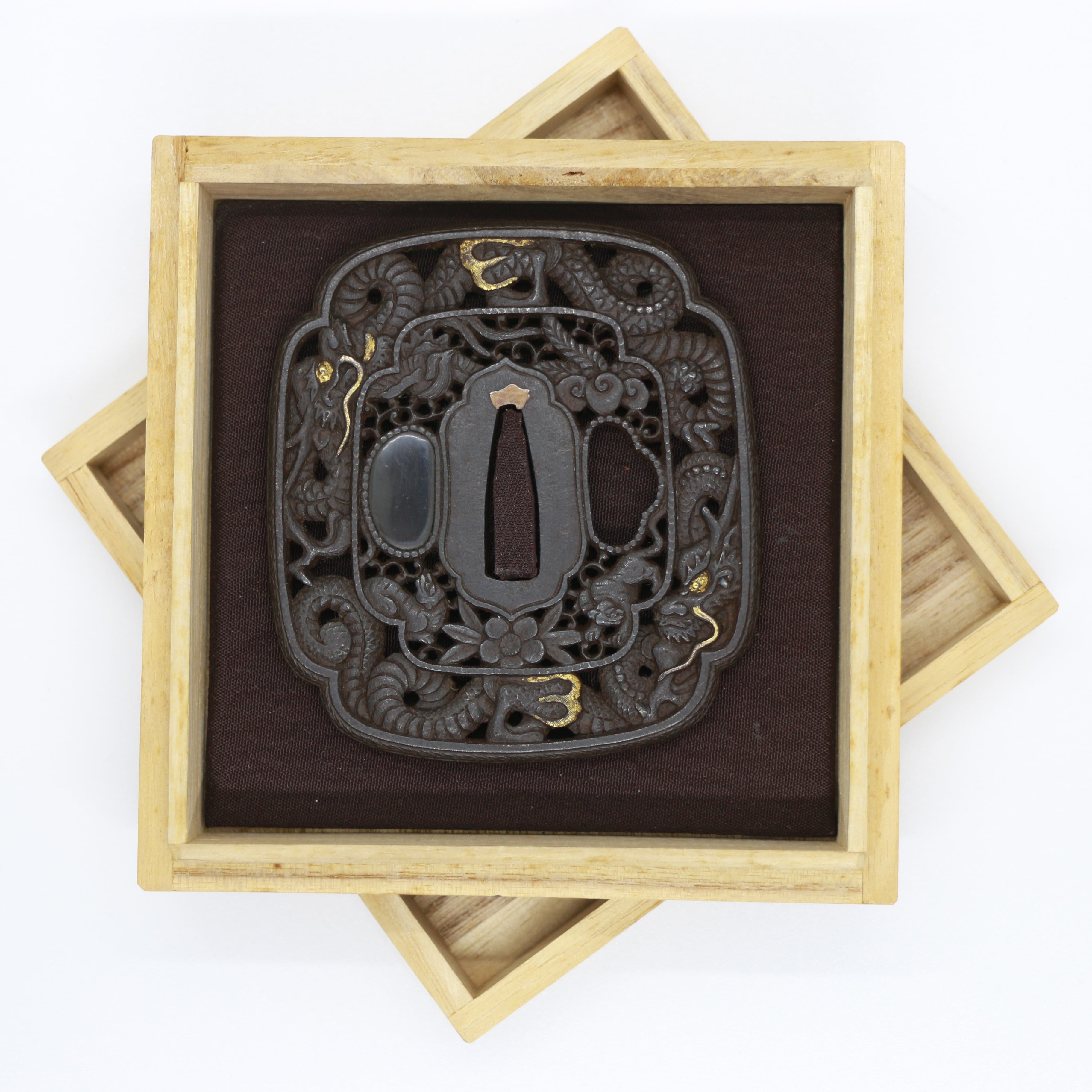 鍔 tsuba | あやかし堂