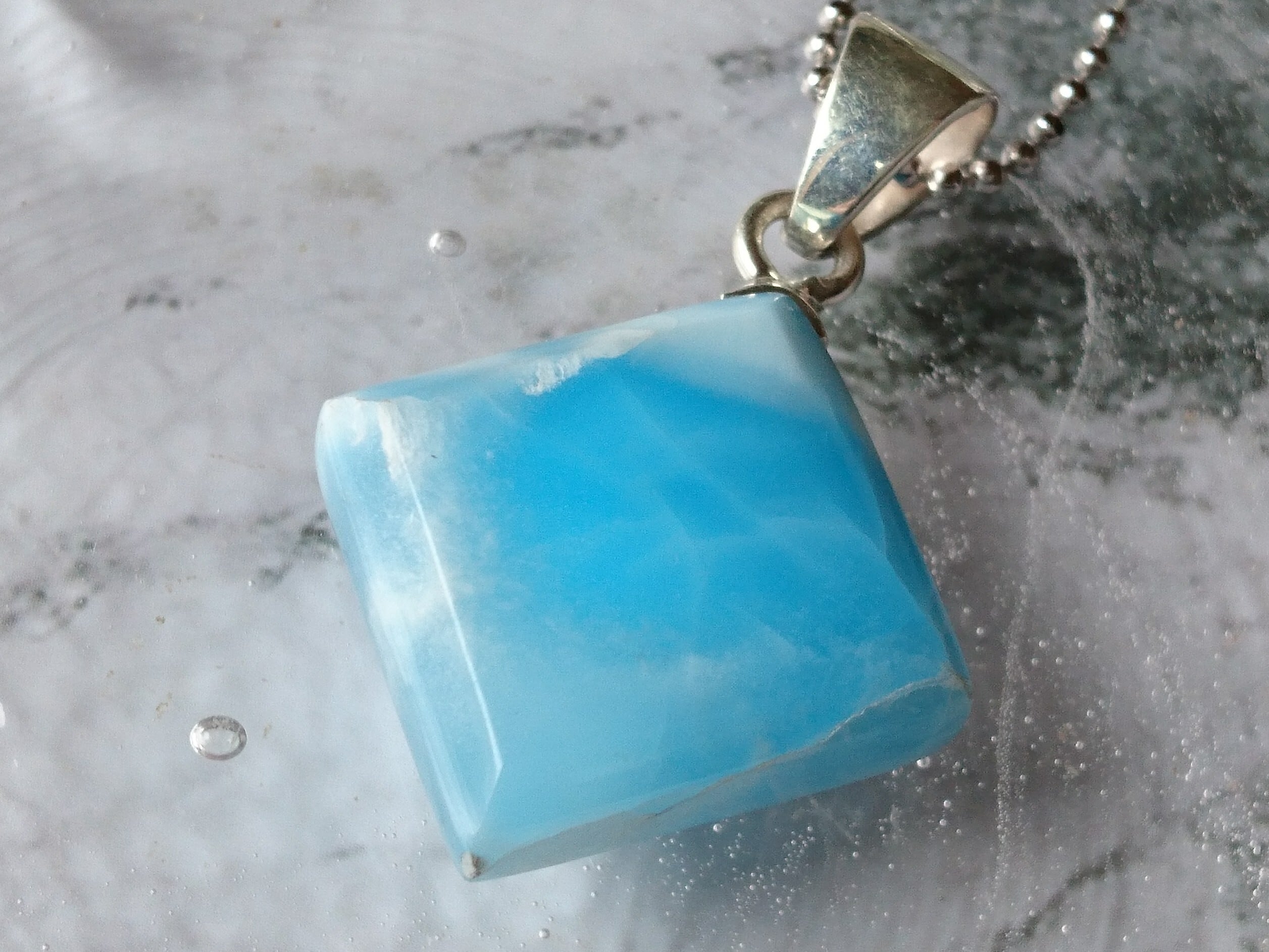 すごいズンとくる！青玉髄天珠、龍眼天珠、青のファイヤーアゲート！すごい！ 青玉髄 龍眼天珠 | F*