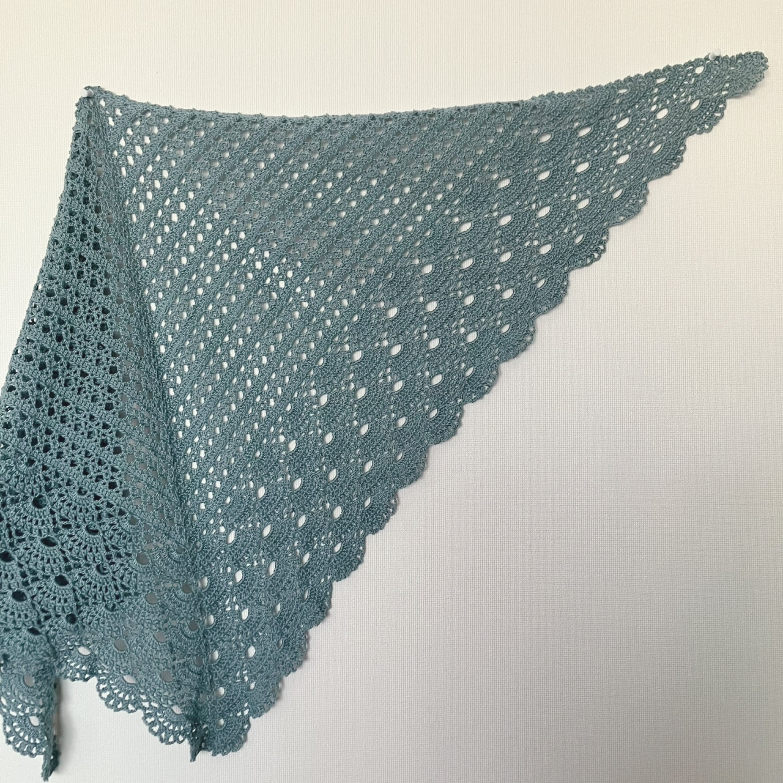 編み図のみ】青海波模様の三角ショール（印刷版） | 手編み雑貨の編み