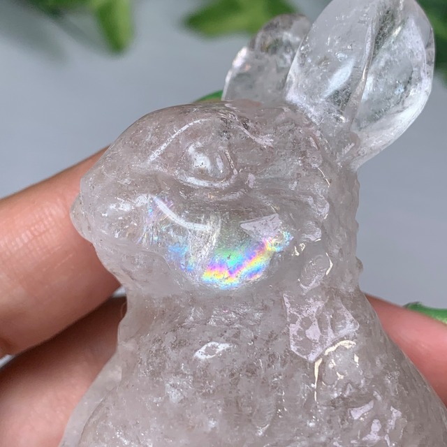 3.可愛い水晶うさぎさん
