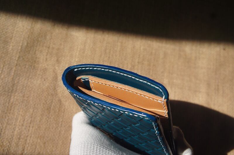 プレミアムウォレット】ルガトショルダーのスリムウォレット【琉球