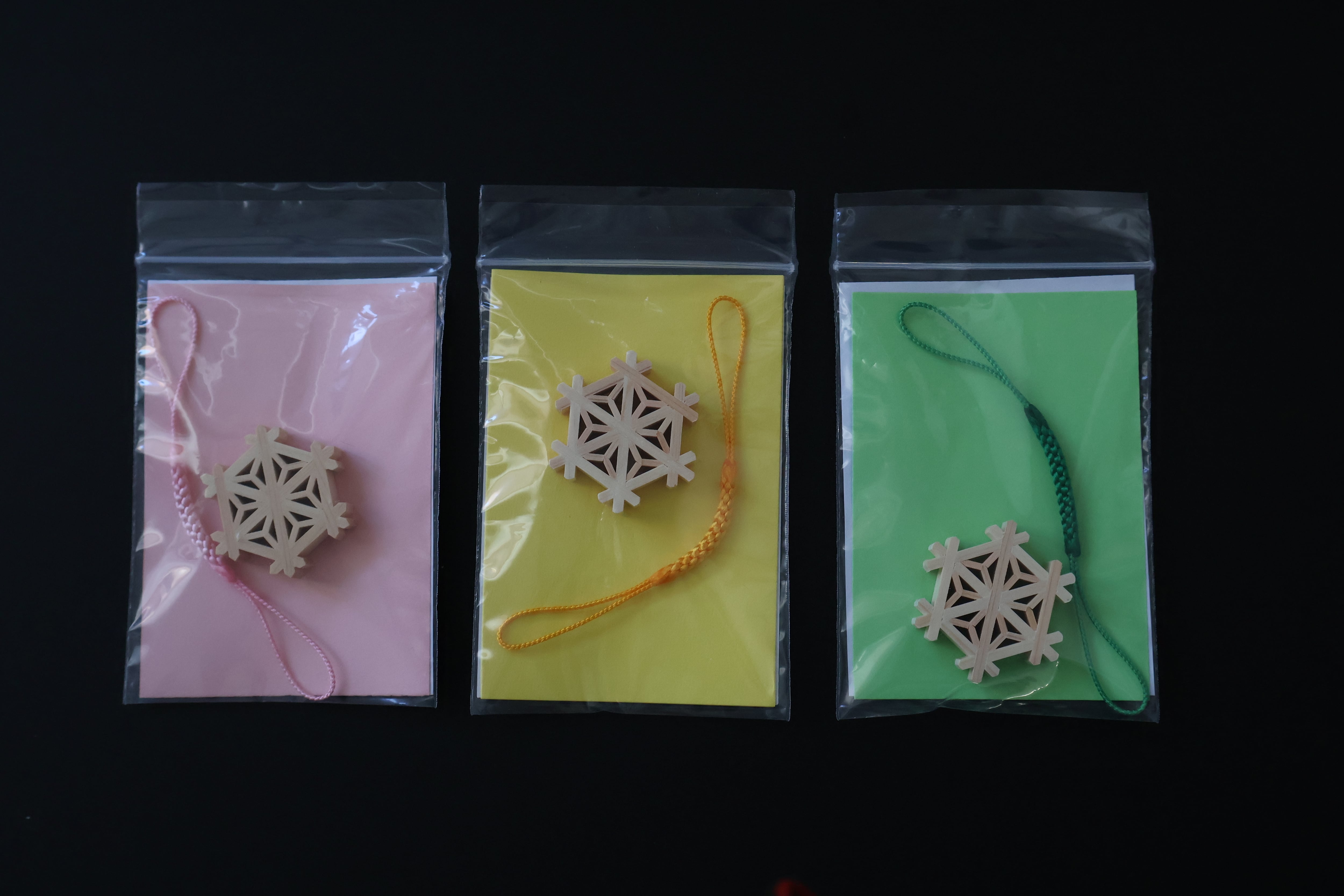 組子お守りキーホルダー｜Kumiko Lucky Charm Keychain | 鹿沼組子公式