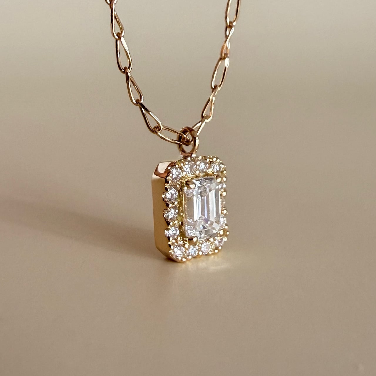 エメラルドカットダイヤモンド ペンダント T 0.20ct K18イエロー