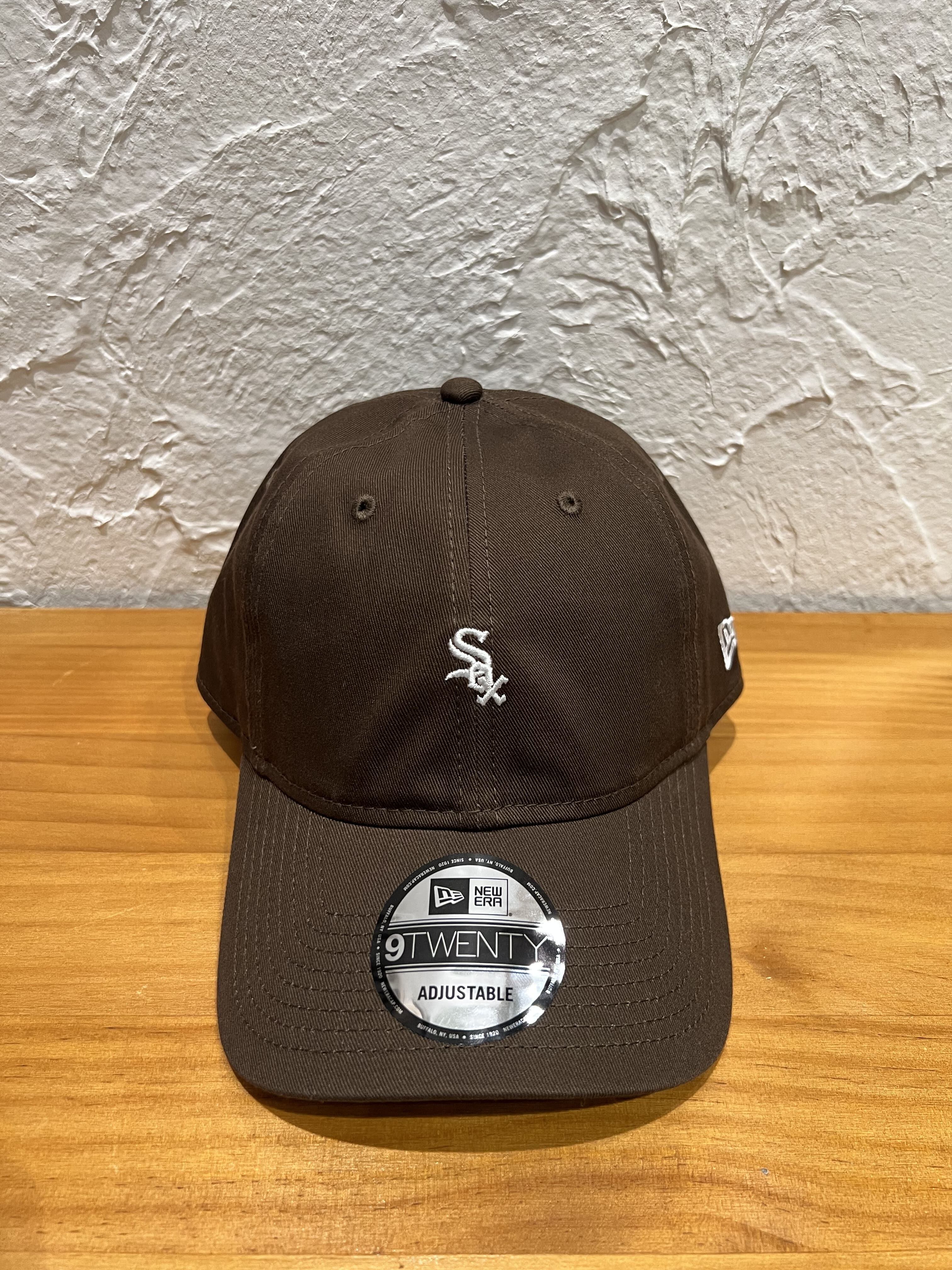 NEW ERA (ニューエラ) - 9TWENTY MLB BUCKLE CHI MINI LOGO (920 MLB シカゴ・ホワイトソックス ミニロゴ)