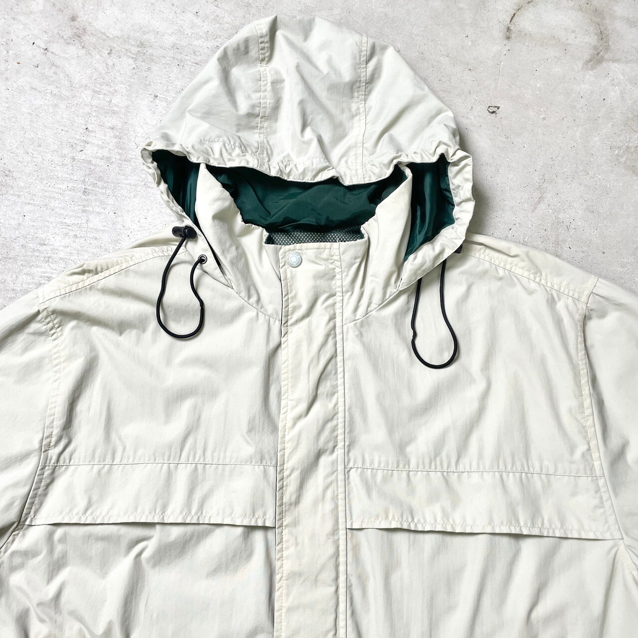 90年代 Eddie Bauer エディーバウアー ナイロンジャケット フード収納 