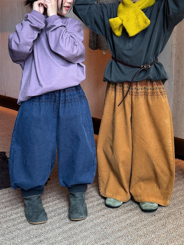 コーデュロイエスニック柄ワイドパンツ（2色展開）XDJK｜ボトムス カーブパンツ｜小学生 ジュニア対応｜通学 普段着｜韓国子供服｜男の子 女の子｜90-160cm｜2026秋服 ［取寄］